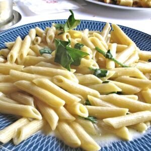 penne, alfredo sauce, food-694910.jpg